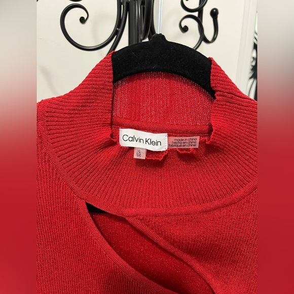 Calvin Klein Red Cut-Out Turtleneck Sweater - Picture 2 of 6